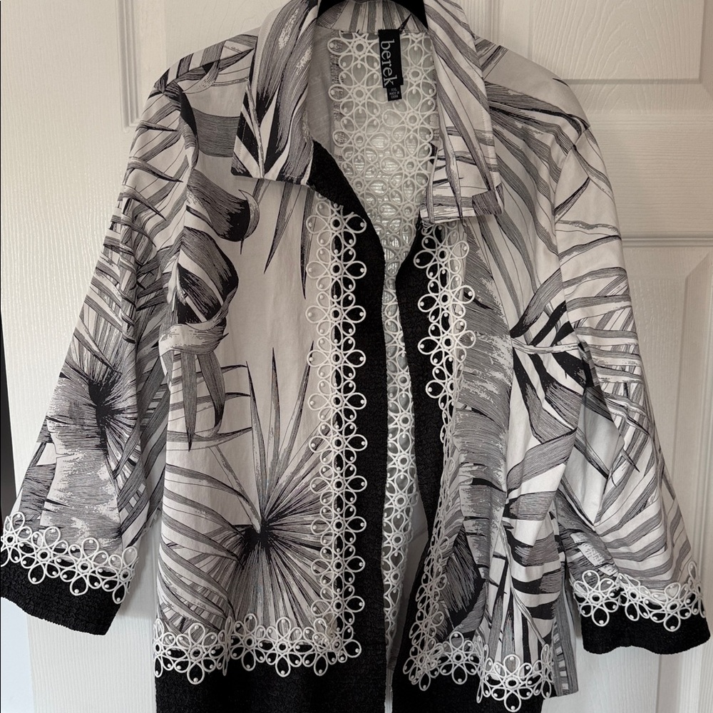Berek Black, White and Gray Leaf Pattern Jacket